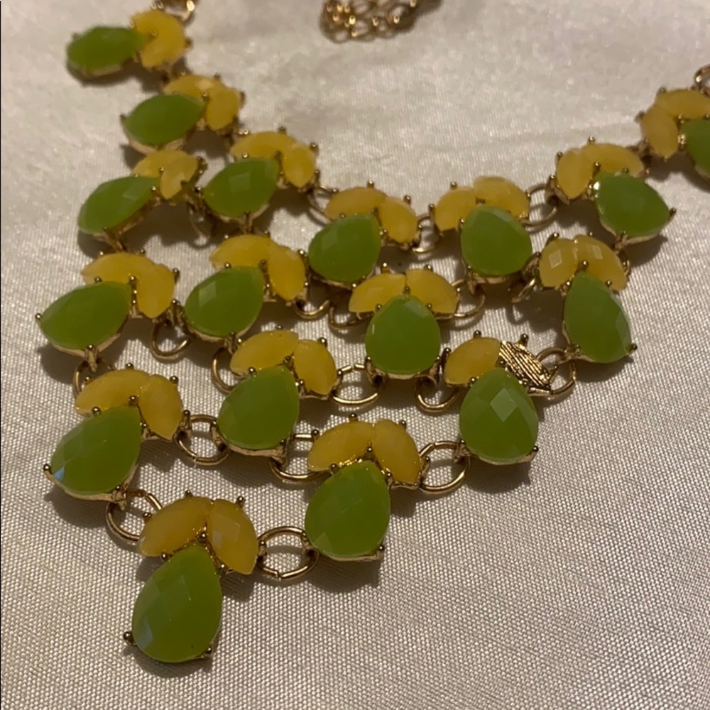 Bib Necklace - Picture 2 of 5
